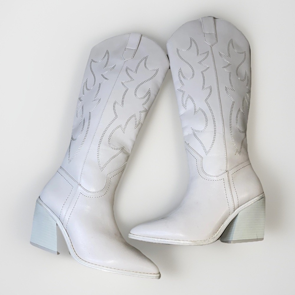 Stylish Country Core Madden Girl Arizona 18" Long White Cowgirl Boots 7.5 - Picture 2 of 5